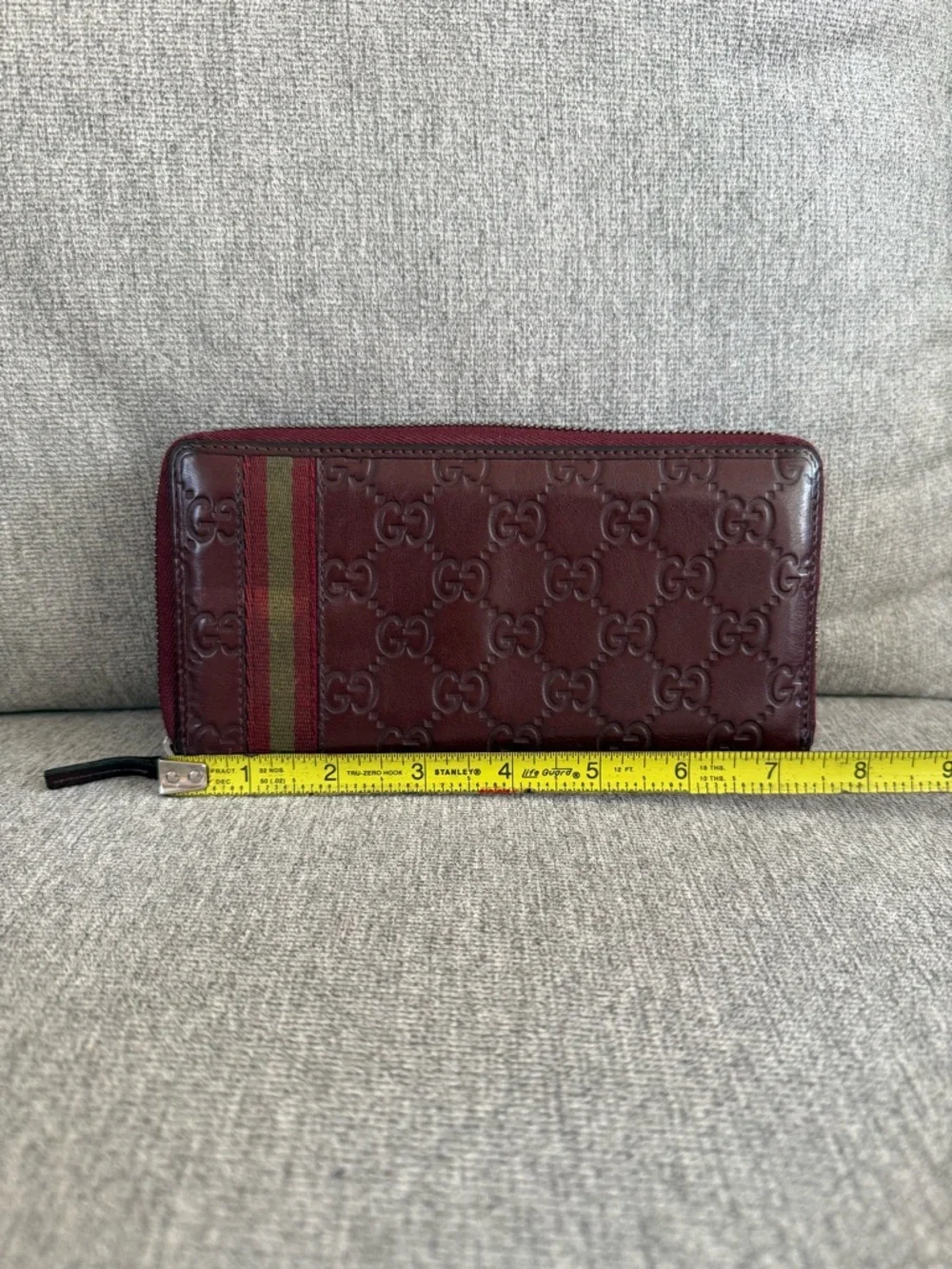 Gucci Guccissima Striped Wallet - Picture 9 of 10